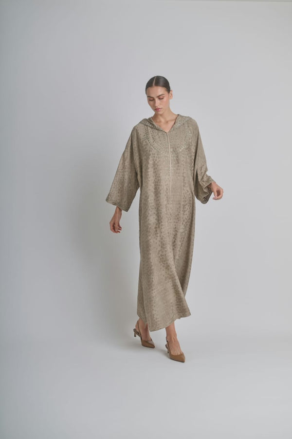 Ethereal Elegance – Pale oyster Kaftan